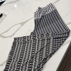 Chico's Black and White Geometric Wide Leg Pants